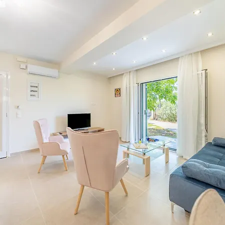 Дом отдыха Luxury In River Potamos (Corfu)