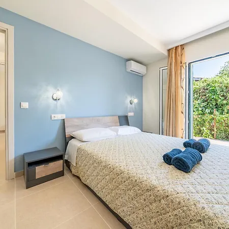Luxury In River Potamós